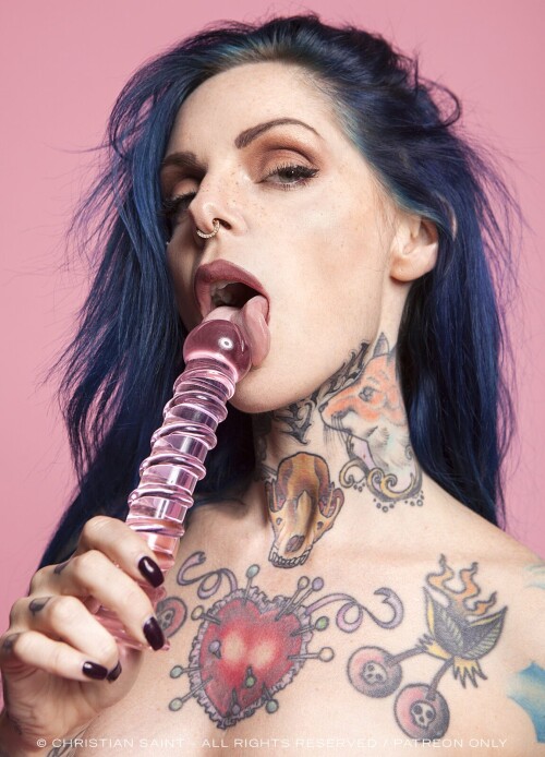 ChristianSaint_Riae_3913.jpg