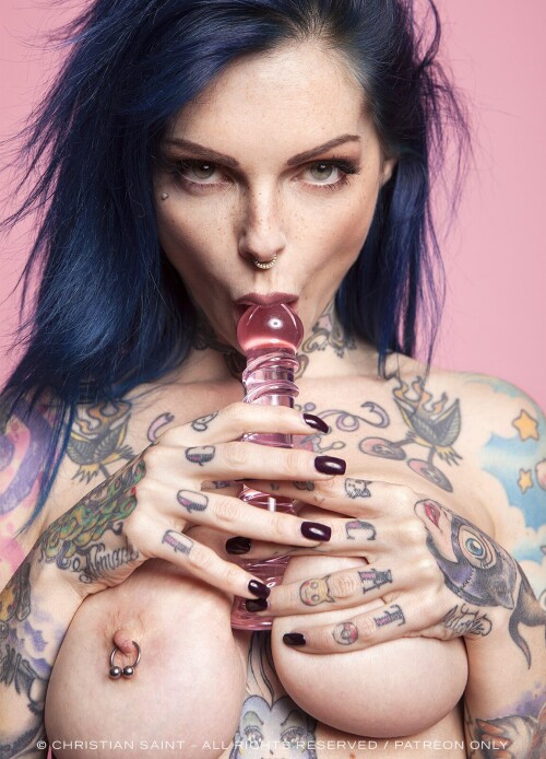 ChristianSaint_Riae_3941.jpg
