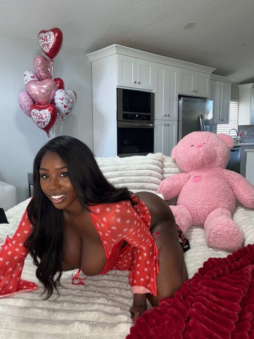 Me-And-Theflirtygemini-Valentines-2025_4026a3949a58d4094.jpg